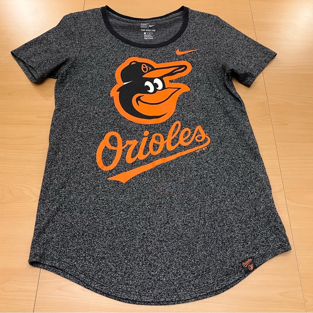 Nike MLB Baltimore Oriole’s Baseball Athletic Fit T-Shirt Size XS